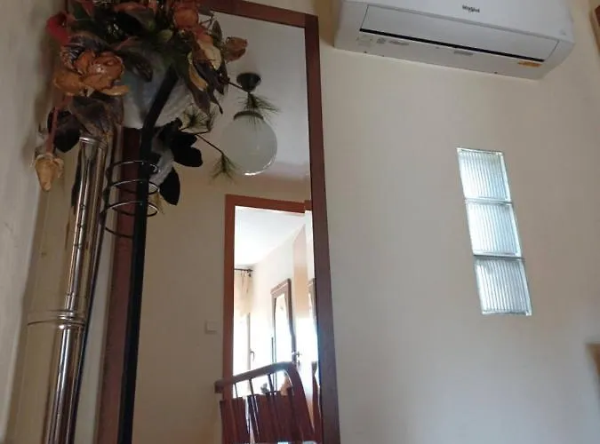 Casa Do Palheiro بيت للعطل *