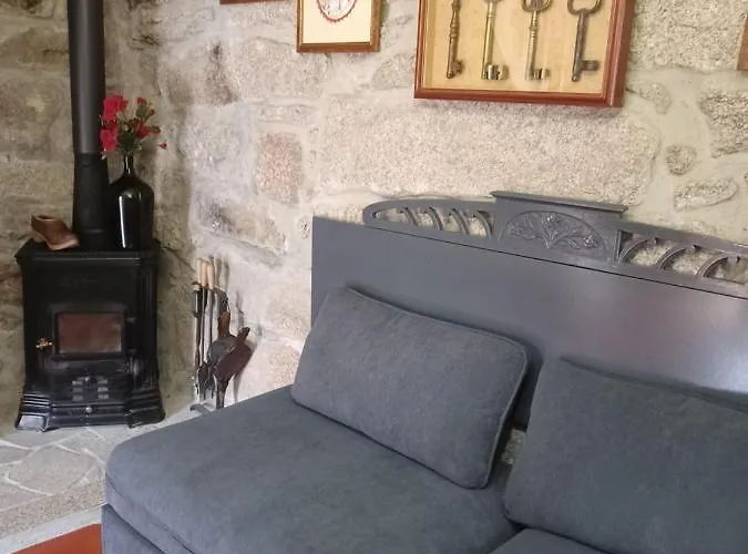 Casa Do Palheiro بيت للعطل *